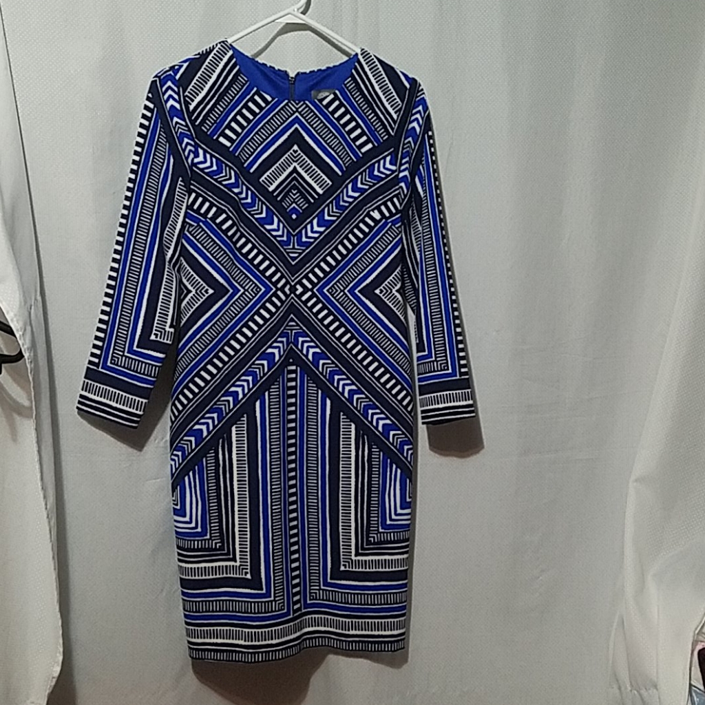 Vince Camuto 3/4 Dress.